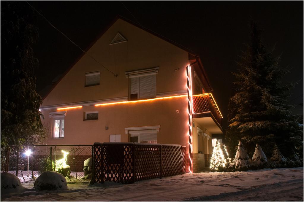 Margaret Apartman Egerszalók Quarto foto